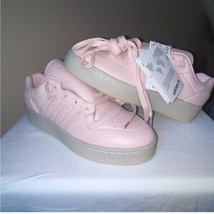 Adidas Men’s/Women’s Rose/Ivory Sneakers